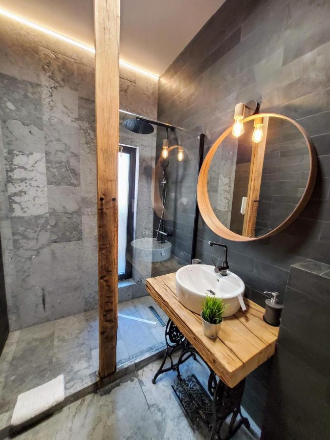 Casa Larisa Antonia Apartments Sinaia Zewnętrze zdjęcie