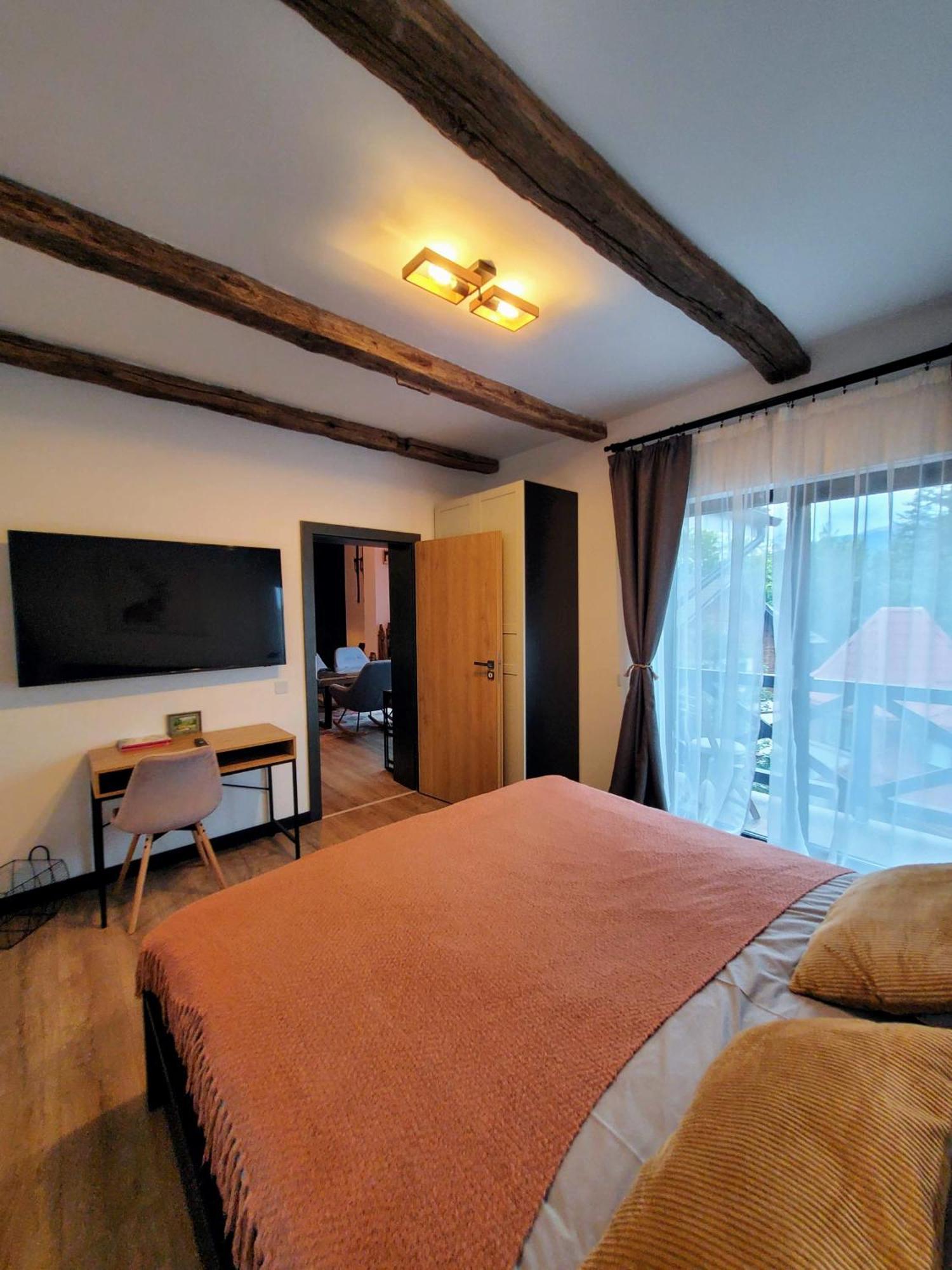Casa Larisa Antonia Apartments Sinaia Zewnętrze zdjęcie